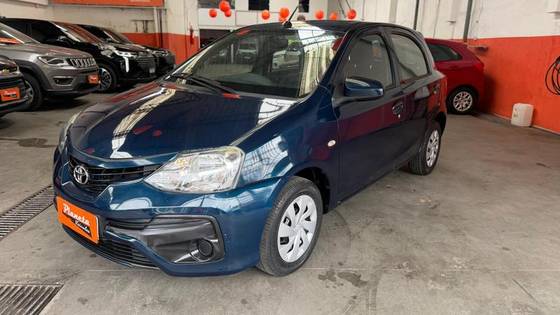 TOYOTA ETIOS 1.3 X 16V FLEX 4P AUTOMÁTICO TOYOTA ETIOS 1.3 X 16V FLEX 4P AUTOMÁTICO
